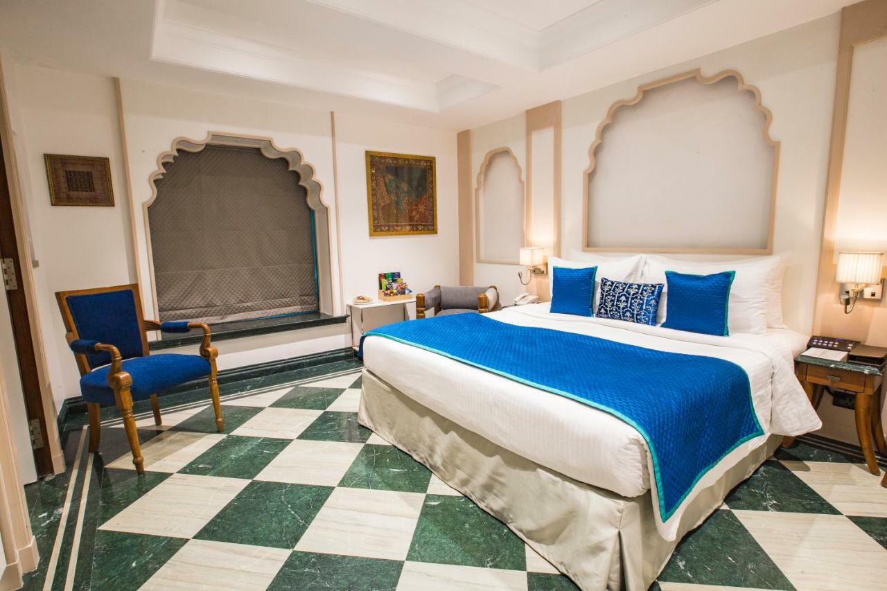 Hotel Bawa Continental Mumbai Exterior photo